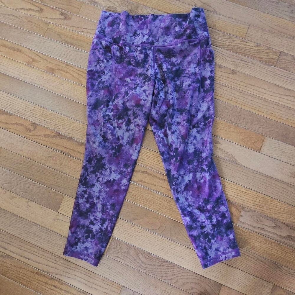 athleta womens salutation stash pocket II 7/8 tight purple print legging L